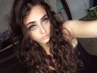 camslut fingering pussy LilithAmaraa