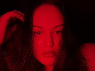 free jasmin webcam LilithDelmare