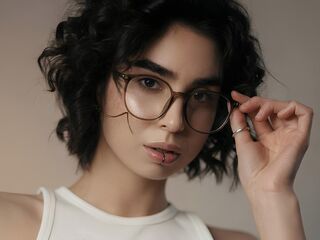 hot naked camgirl LillianKnight