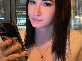 cam girl webcam LilyGrows