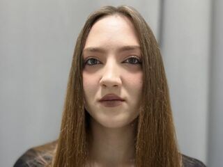 bedroom web cam LisanBrown