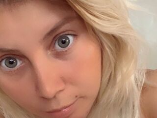 hot cam LittleSary