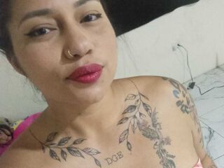 free live sexcam LucianaAranda