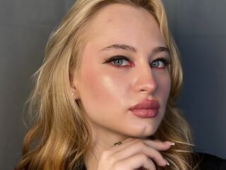 hot sex cam LucileNeuburger