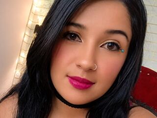 girl webcam naked LuxyMia