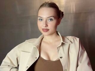jasmin cam model LynHerlan
