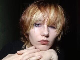 camwhore shaved pussy MarjorieBradley