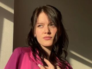 camgirl porn webcam MaudGuerrido