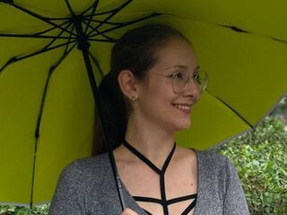 adult live cam MayDavidge