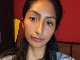 mastubating web cam girl MayraBravo