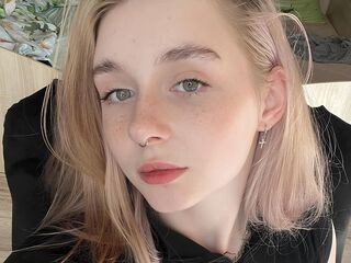 masturbating MiaMerek