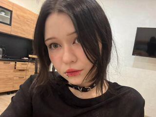 nude gamgirl MiaMyaw