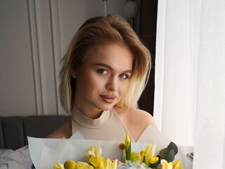 adult webcam chatroom MillaFink