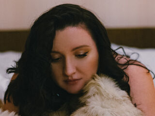 cyber sex chat room MonicaBare