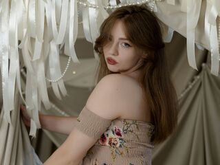 cam chat room MoonBrittany