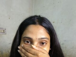free sex cam MuskaanSingh