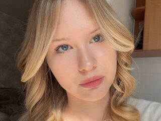 sex webcam chatroom NanceyMonteverde