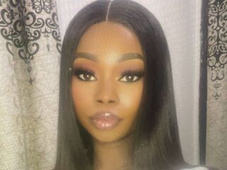 nude webcamgirl pic NancyBee