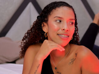 chat room live sex show NicoleBakker