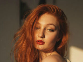 live-chat NicoleReds