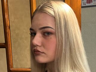 naked cam girl photo NicolynMoore