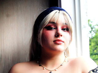 hot cam play NinaBloomie