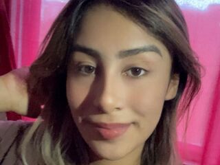 naughty cam NovaQuenn