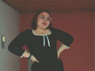webcam strip tease show NovaStuart