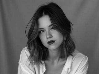 topless camgirl OraEnderson