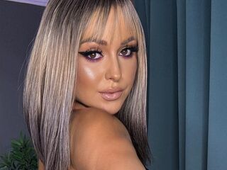 naked cam girl masturbating with vibrator PatriciaSpice