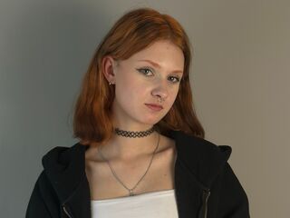 shaved pussy cam PetraColden