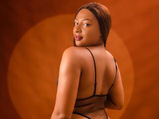 campicture PricySerena