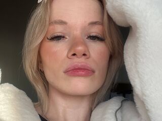 adult webcam RenitaKoo