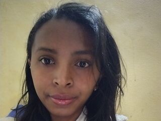 online chat RinahBrooks