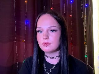 nude webcamgirl pic RosalindFerndez