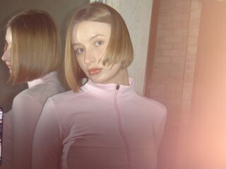 camwhore nude RosinaHeverley