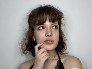 cam girl playing with dildo RozanneLedet