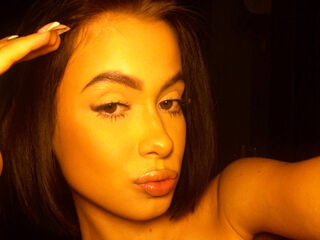 hot strip tease web cam RuthieMichieli