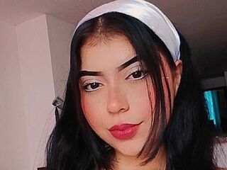 naked webcamgirl picture SalomeKio