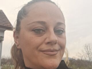 cam slut chat room SandyMandy