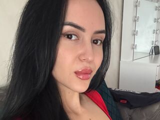 girl showing tits SaraJonsson