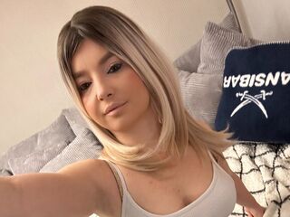 livesex camera SarahAnnHome