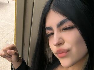 webcam bitch chatroom SarahWillow