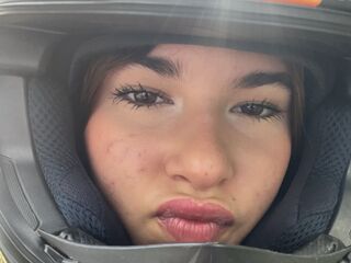 closeup cam SaritaLane
