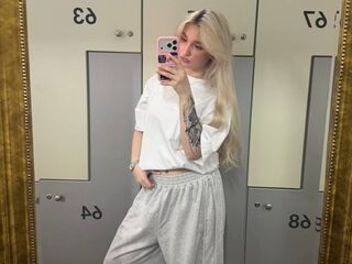 webcam chatroom ScarlettAndreula