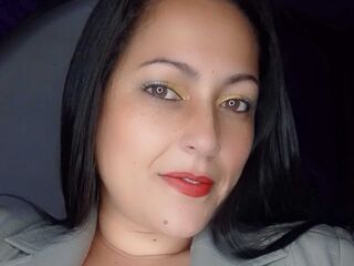 camgirl showing tits ScarlettBarnes