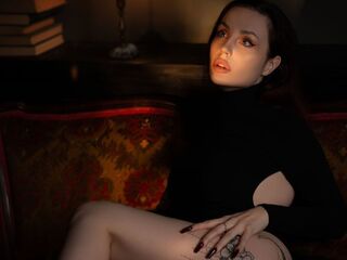 cam slut chat room SelenaDergan