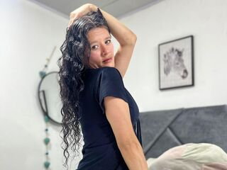 kinky webcam model SereneBerkles
