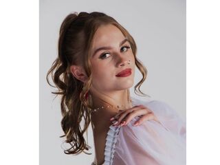 camslut SharriLangolf