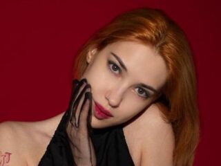 hot cam girl masturbating with dildo ShoshanaDesilva